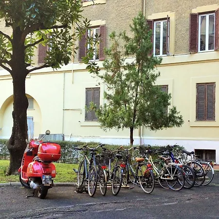 Domo Vaticano بيت ضيافة روما